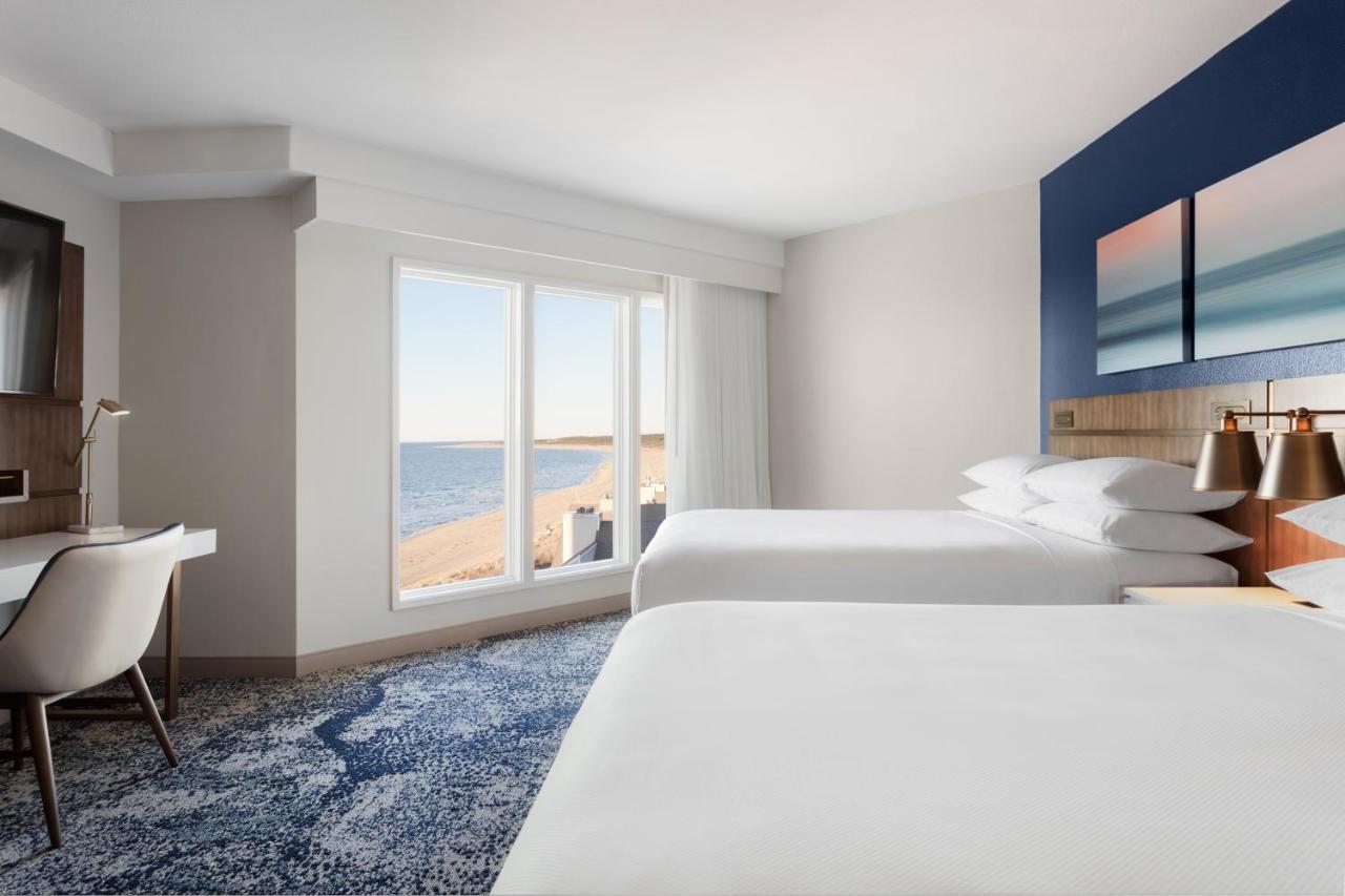 Delta Hotels By Marriott Virginia Beach Waterfront Exterior photo
