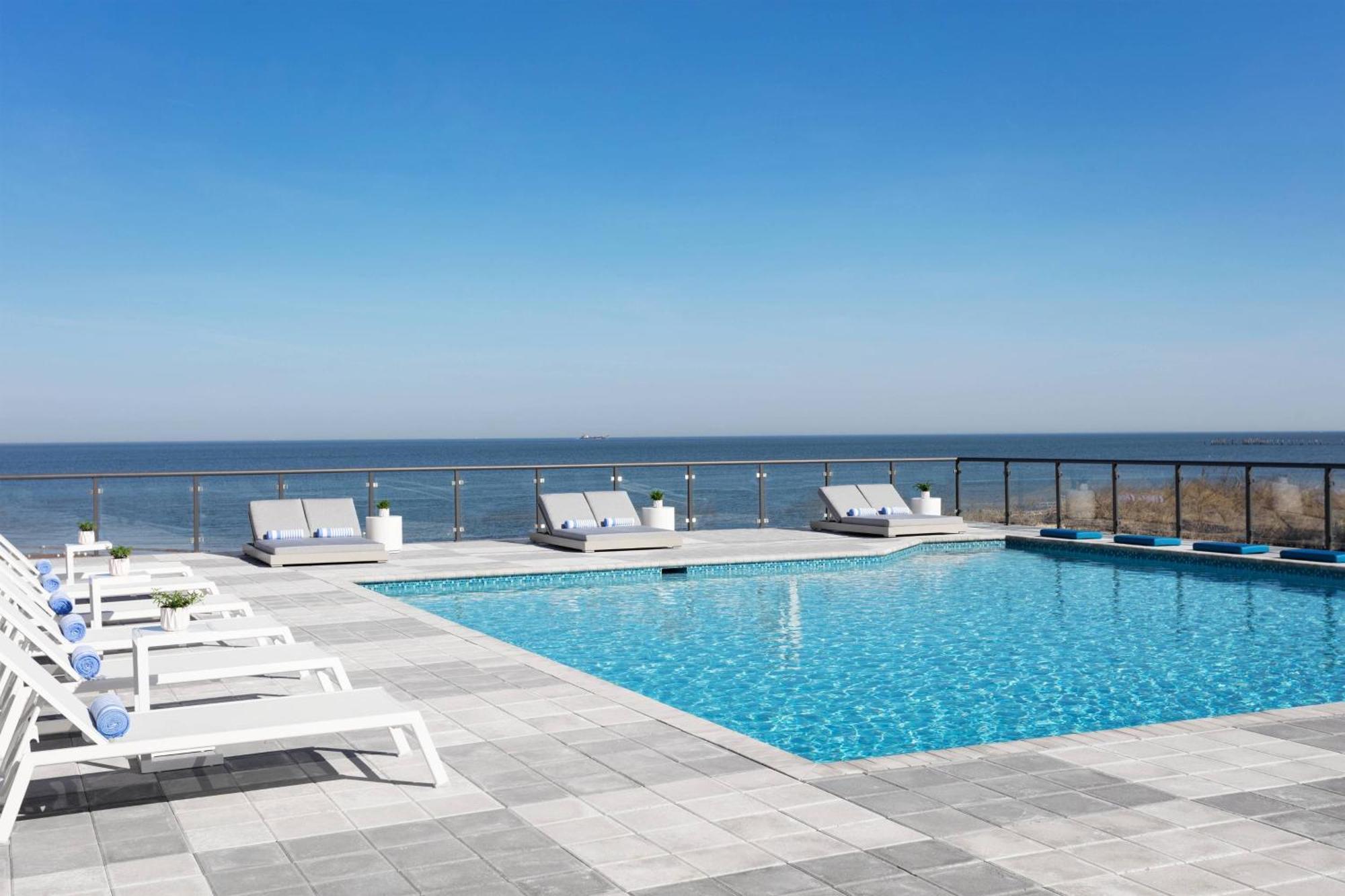 Delta Hotels By Marriott Virginia Beach Waterfront Exterior photo