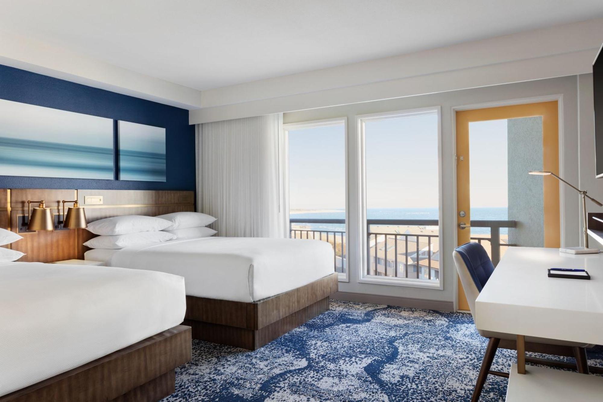 Delta Hotels By Marriott Virginia Beach Waterfront Exterior photo
